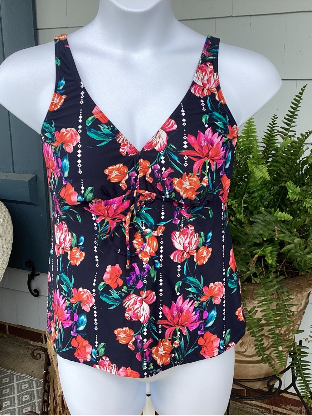 Sunseeker Floral Swim Tankini Top with Navy Trim 36DD